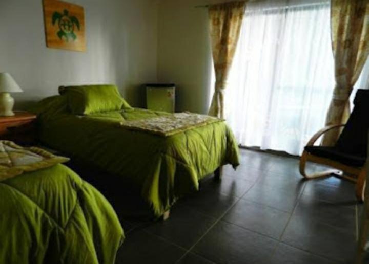 Hostal Tu'U Koihu Ханга-Роа Экстерьер фото